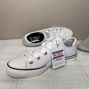 Bob's Skechers Arch Fit White Walking Sneakers Comfort 114262 Women’s Size 8